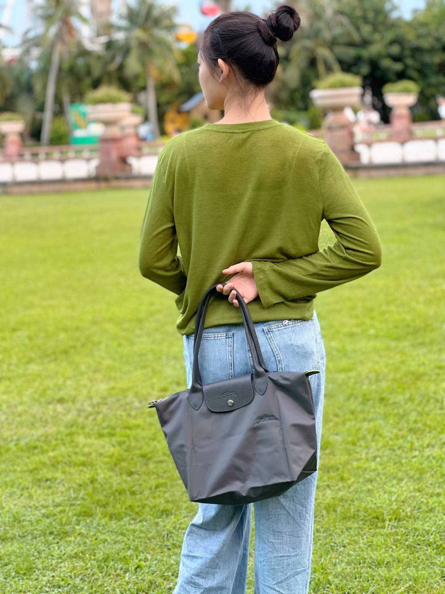 Longchamp Suitable for daily use, commuting, and traveling
