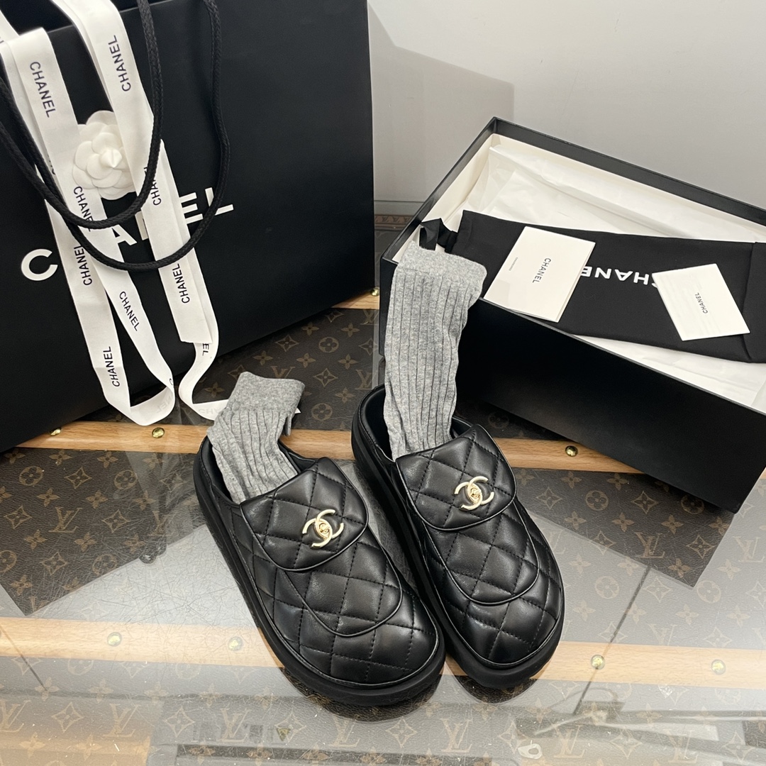 CHANEL lente/zomer platte slippers - topkwaliteit