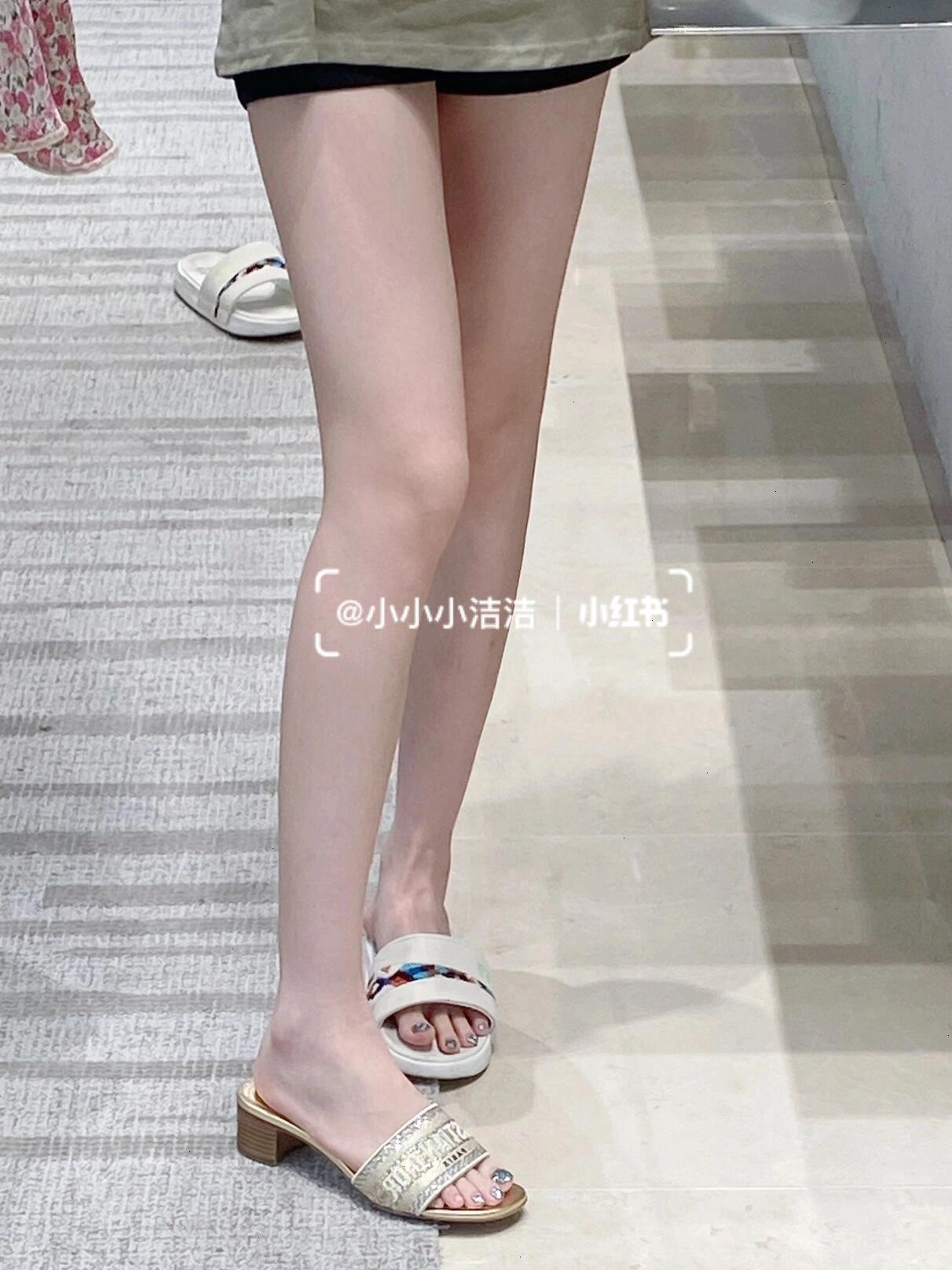 NO:173750,Demonstration show long-legged artifact!  ,slippers19860909示范秀长腿神器！,拖鞋,slippers,Women's Shoes