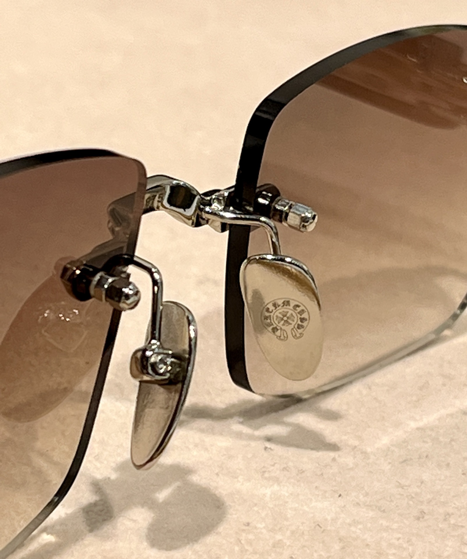 Rimless Sunglasses With Gradient Lenses And Metal Hardware - Elegant Shades 8 i1696400910 3449 5