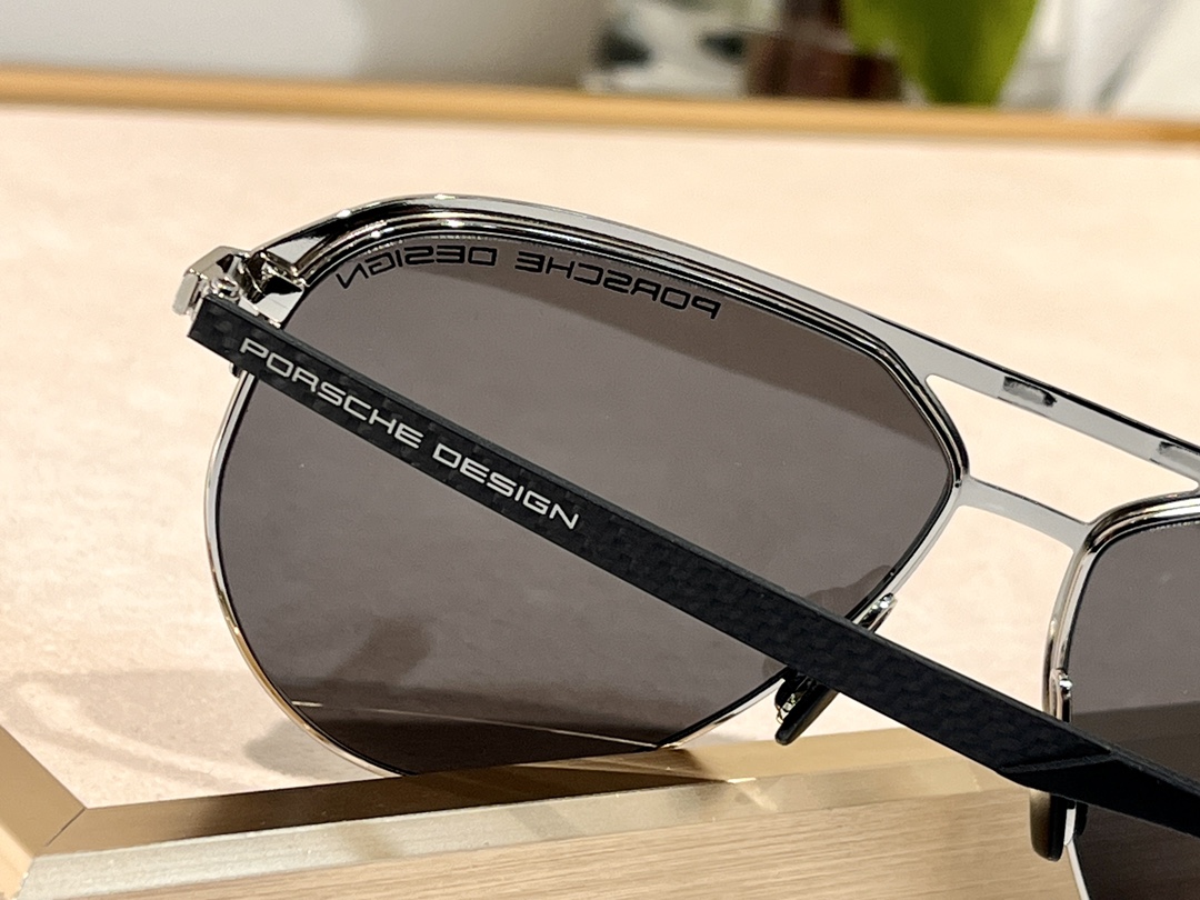 PORSCHE DESIG*钛MODEL：SIZE：58口14-145