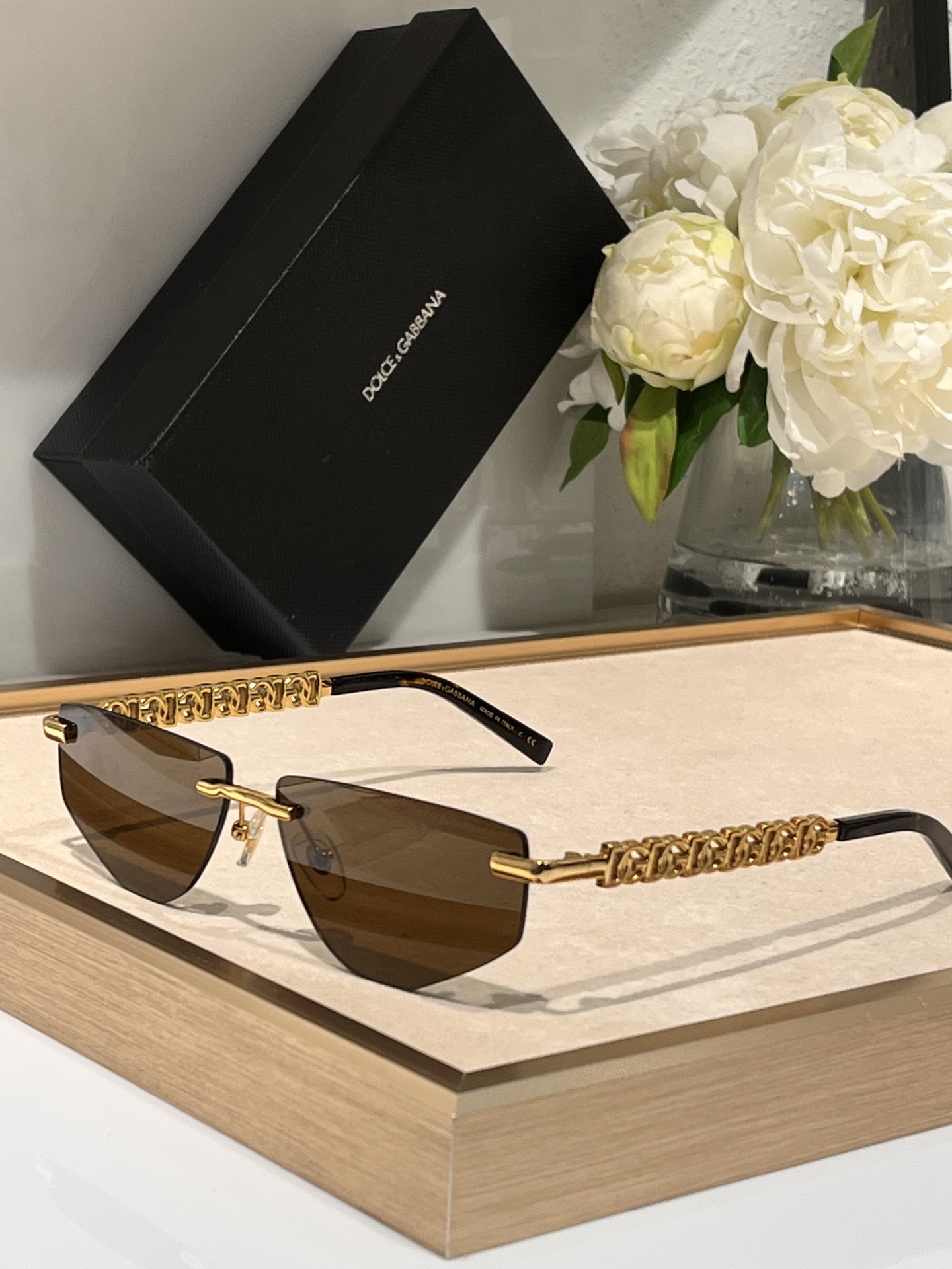  DOLCE & GABBAN
MODEL：DG2301
SIZE：58口13-140
