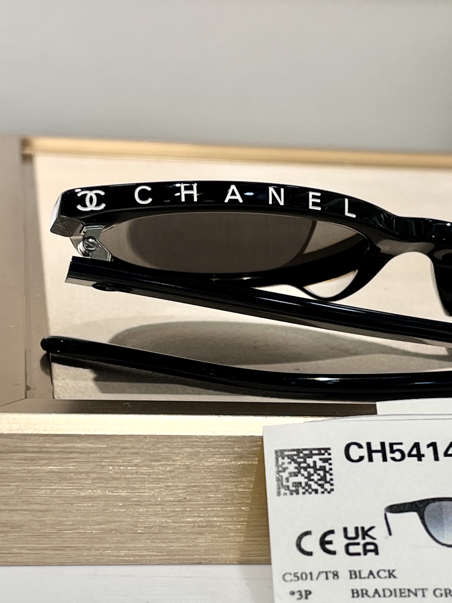 TOPQUALITYCHANE*MOD:CH5414size55-20-145彩色字母圆形