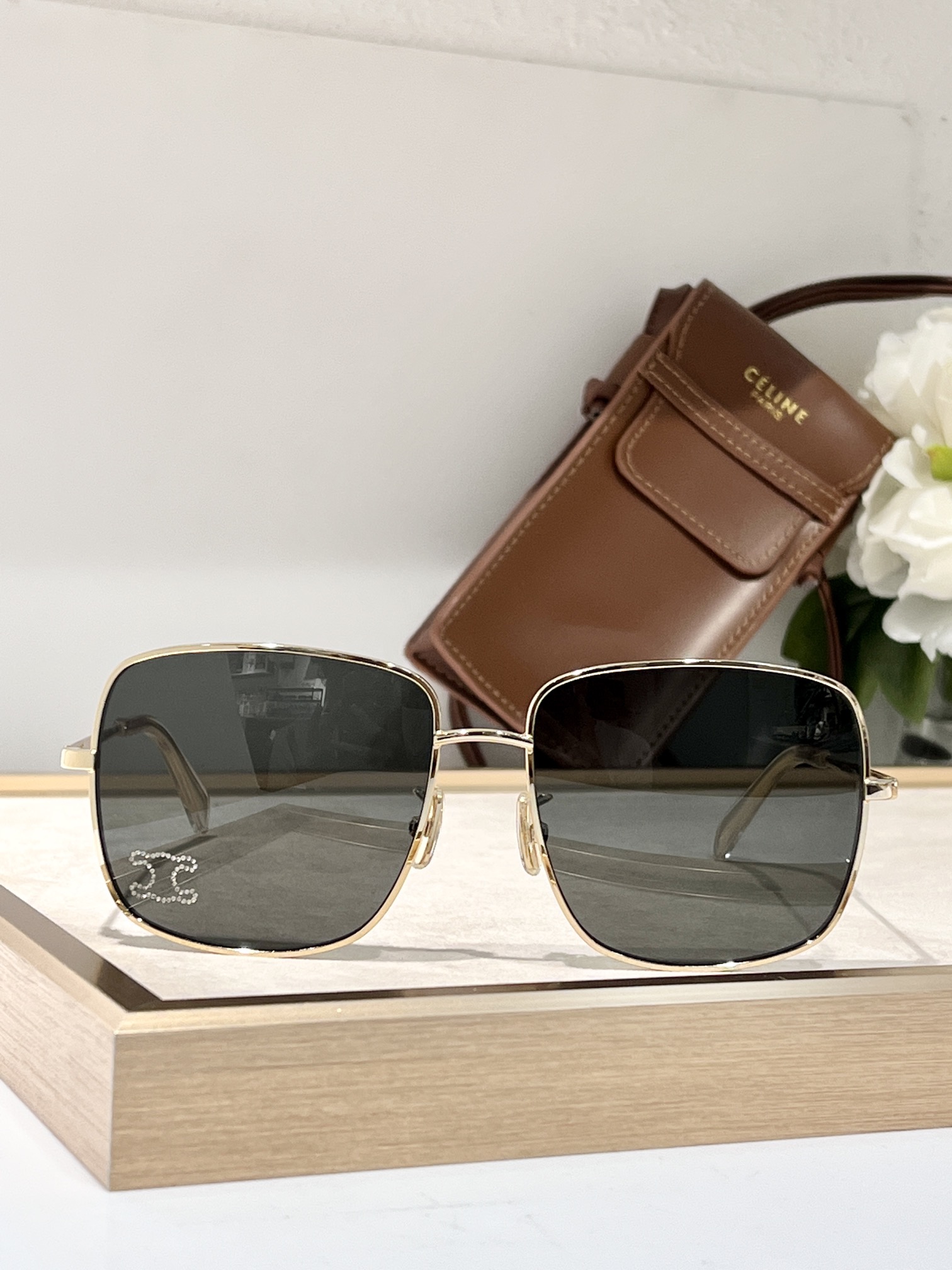  TOP QUALITY 
Celin*
Mod：CL40284
Size：59口16-145
代购版本
