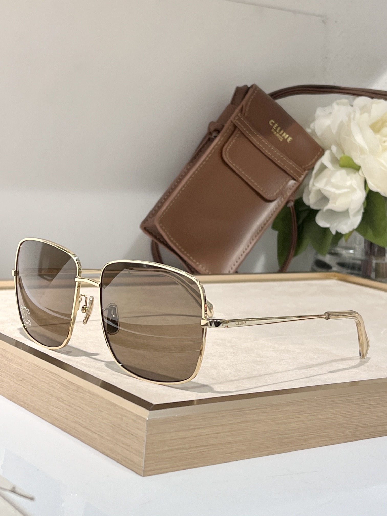  TOP QUALITY 
Celin*
Mod：CL40284
Size：59口16-145
代购版本
