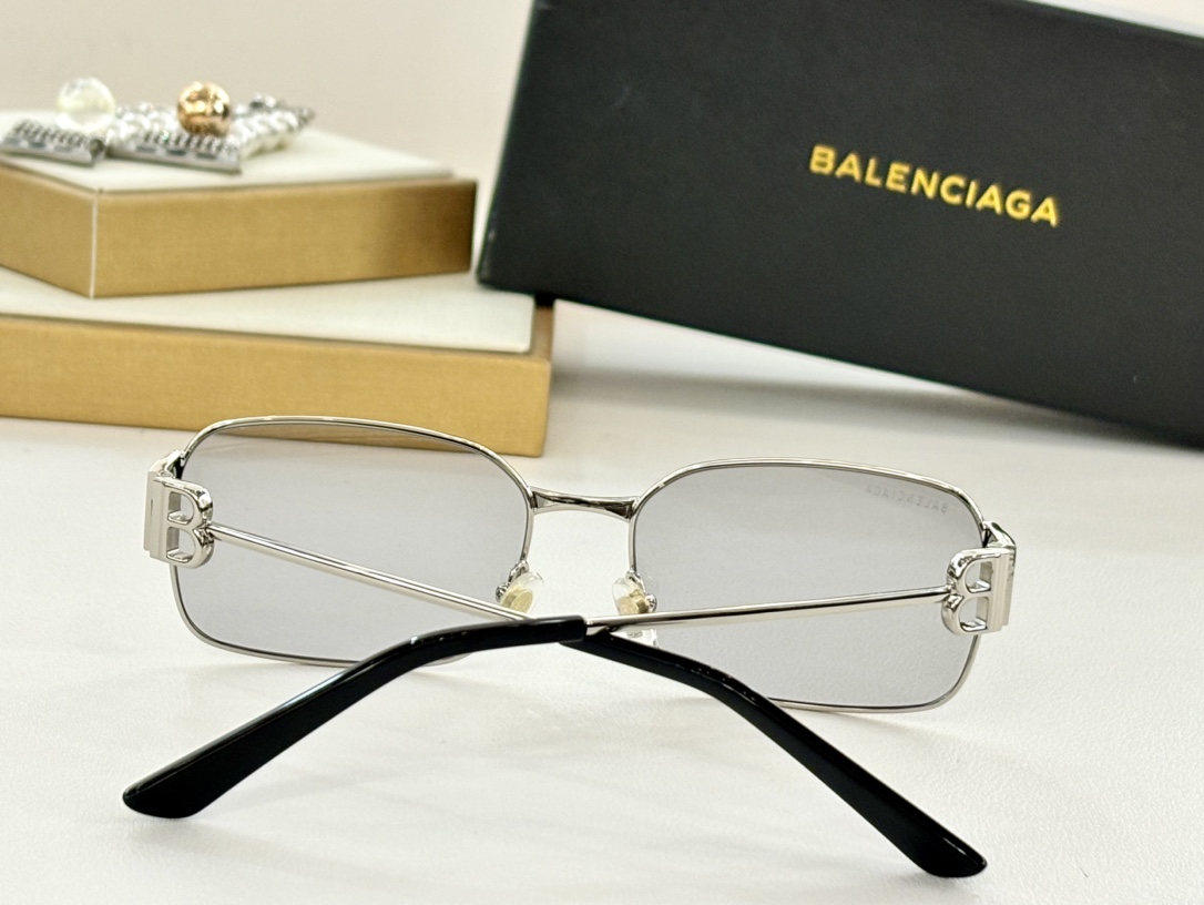 BALENCIAGABB0212size55-15-145