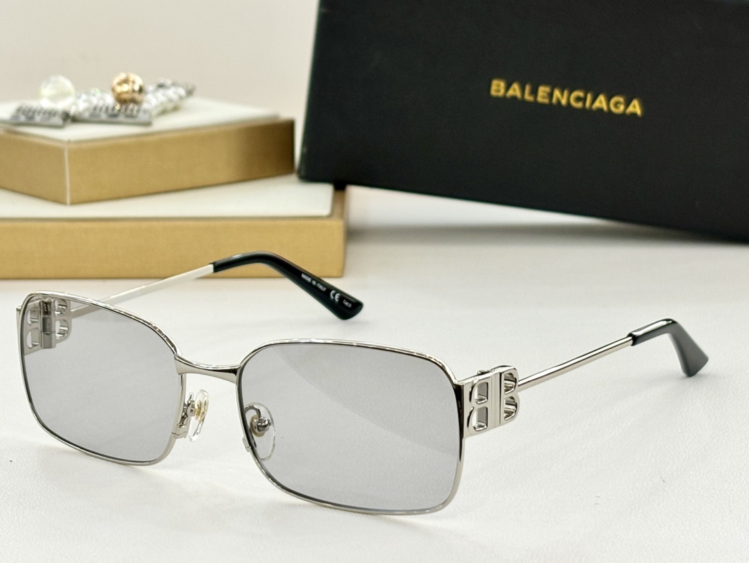 BALENCIAGABB0212size55-15-145