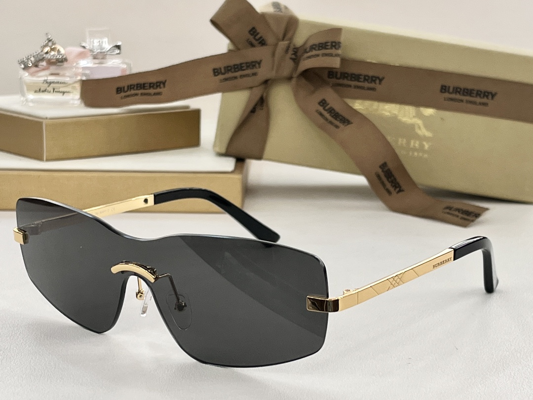 BURBERRYMOD：B8934size：99-01-145