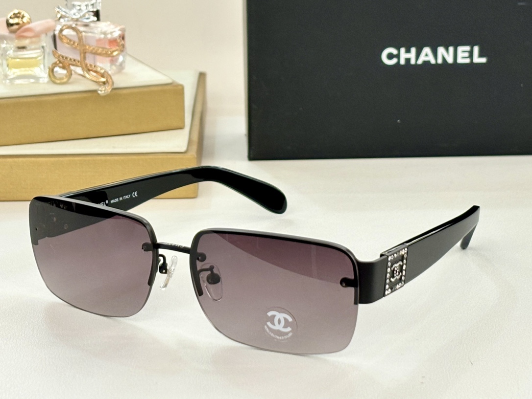 CHANELMOD4117size62-15-140