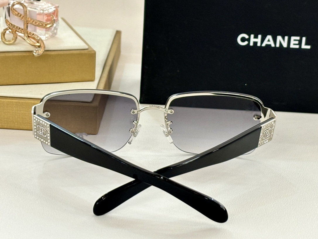 CHANELMOD4117size62-15-140