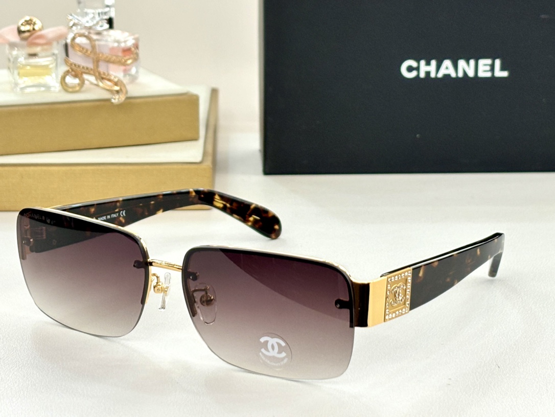 CHANELMOD4117size62-15-140