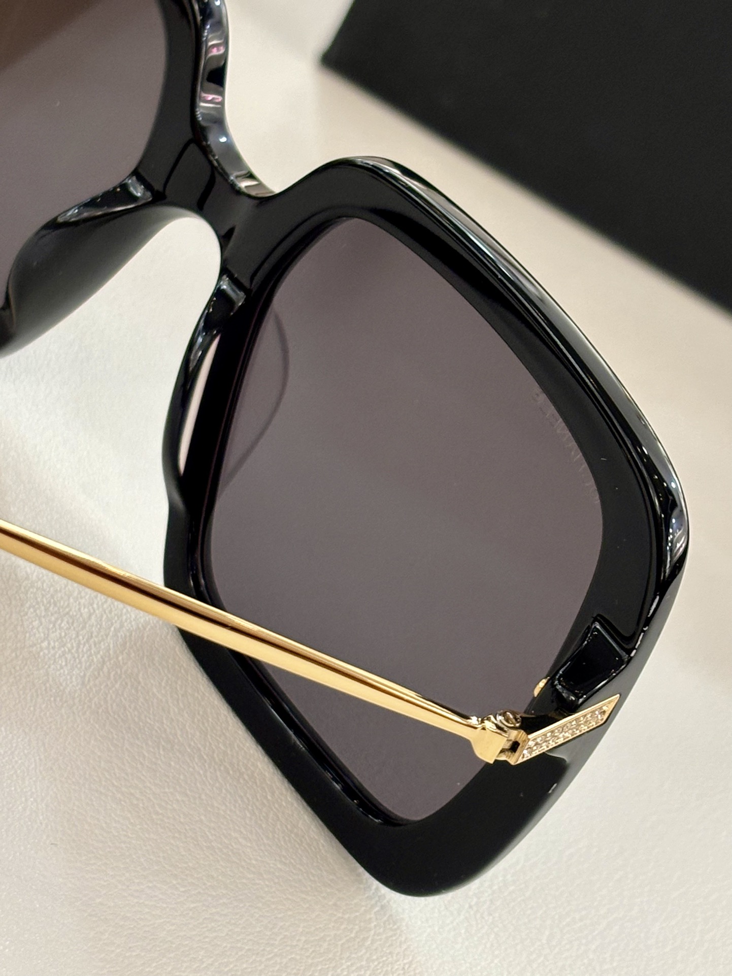  ￼ CHANEL
MOD：5894 
size：53-22-142
