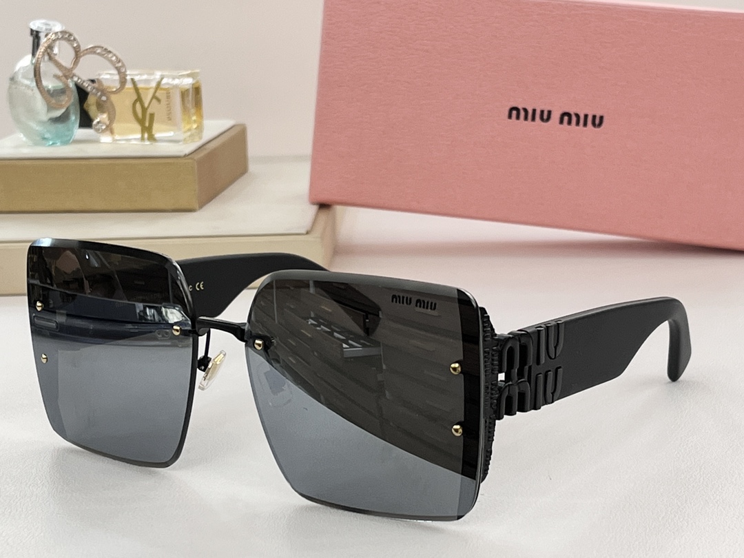 MIUMIU*Mod:SMU78VSIZE:64-17-140