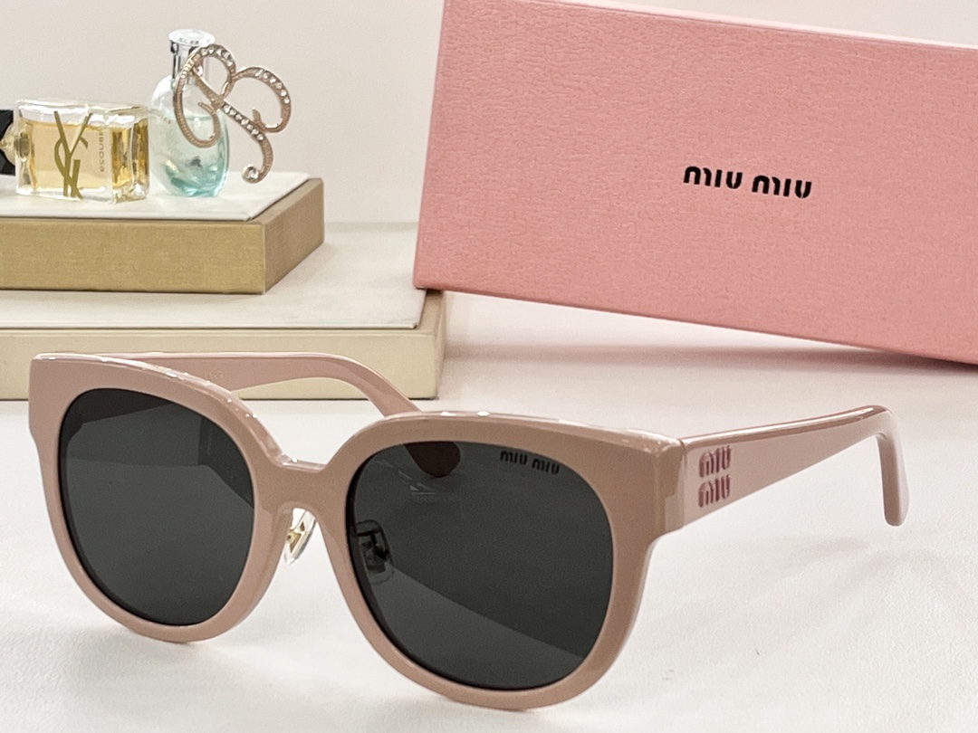 MIUMIUMod:MU01ZSSIZE:55-20-140