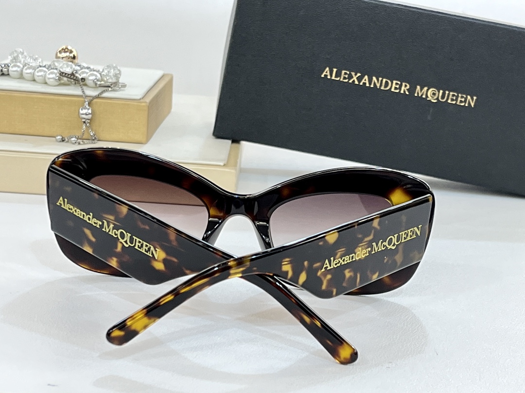 ALEXANDERMCQUEE*MODELAM0434SSIZE:48口24-140