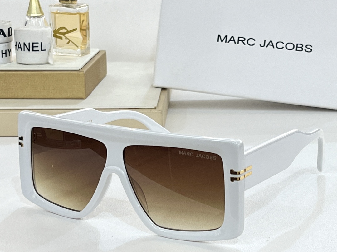 MARCJACOB*MODEL:MJ1061SIZE:59口9-145