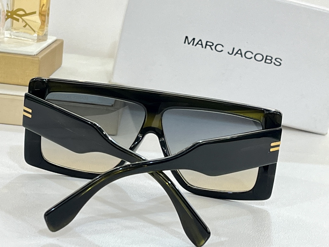 MARCJACOB*MODEL:MJ1061SIZE:59口9-145