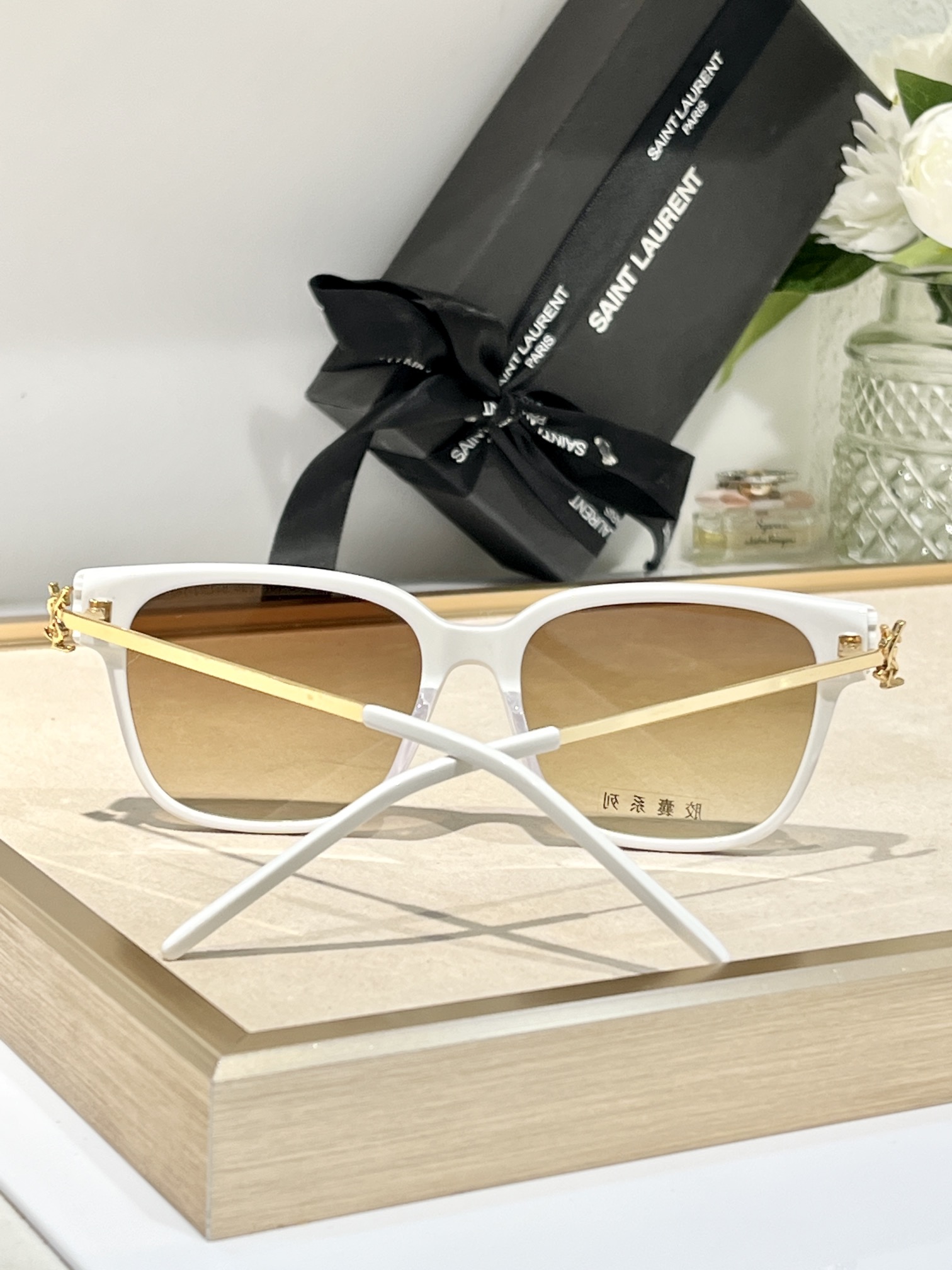  SAINT LAURENT
MOD：SLM480 
SIZE54-17-145✔️
