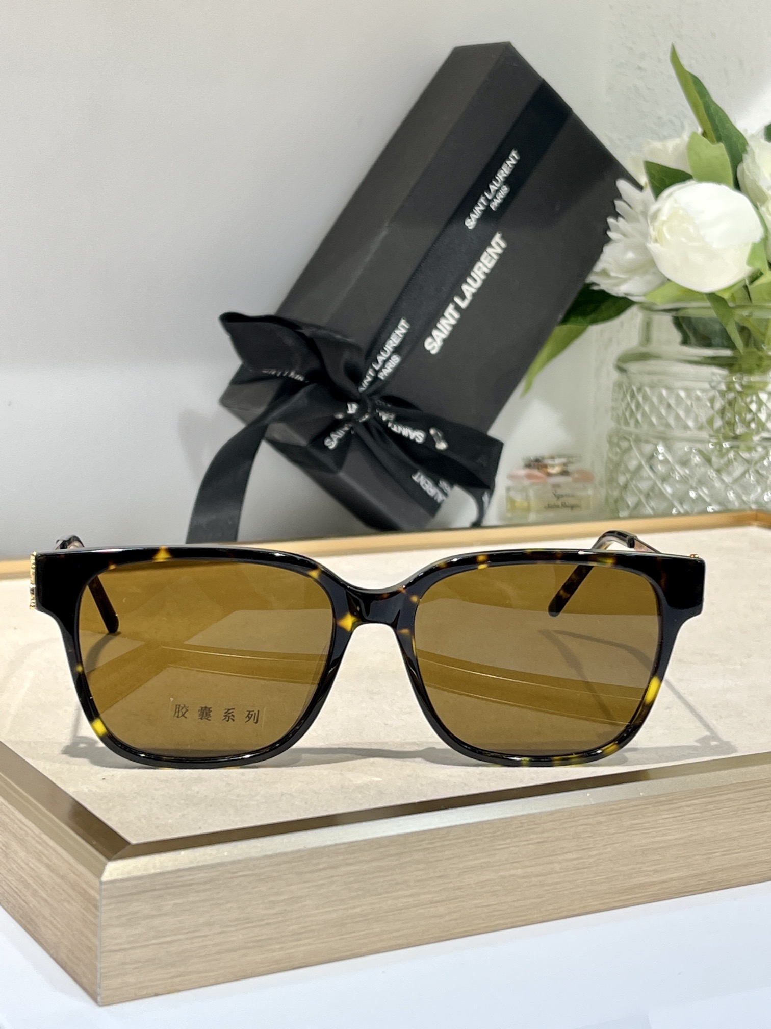  SAINT LAURENT
MOD：SLM480 
SIZE54-17-145✔️
