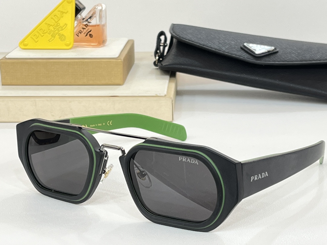 PRADA Mod:SPR01WSSize:53口25-145磨砂质感