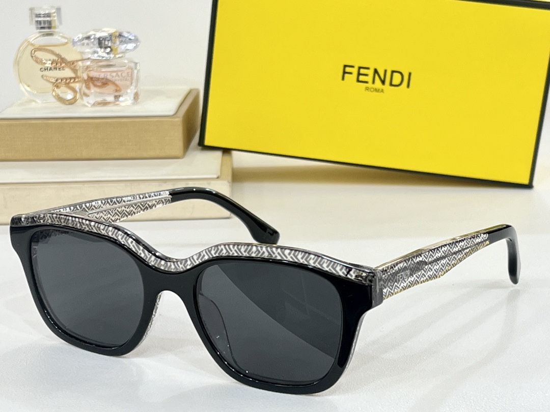 Fend*ModFE40077ISize53-22-145双色搭配更出彩