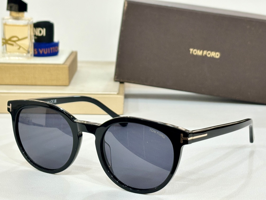 TOMFORDFT1052Size:55-22-140