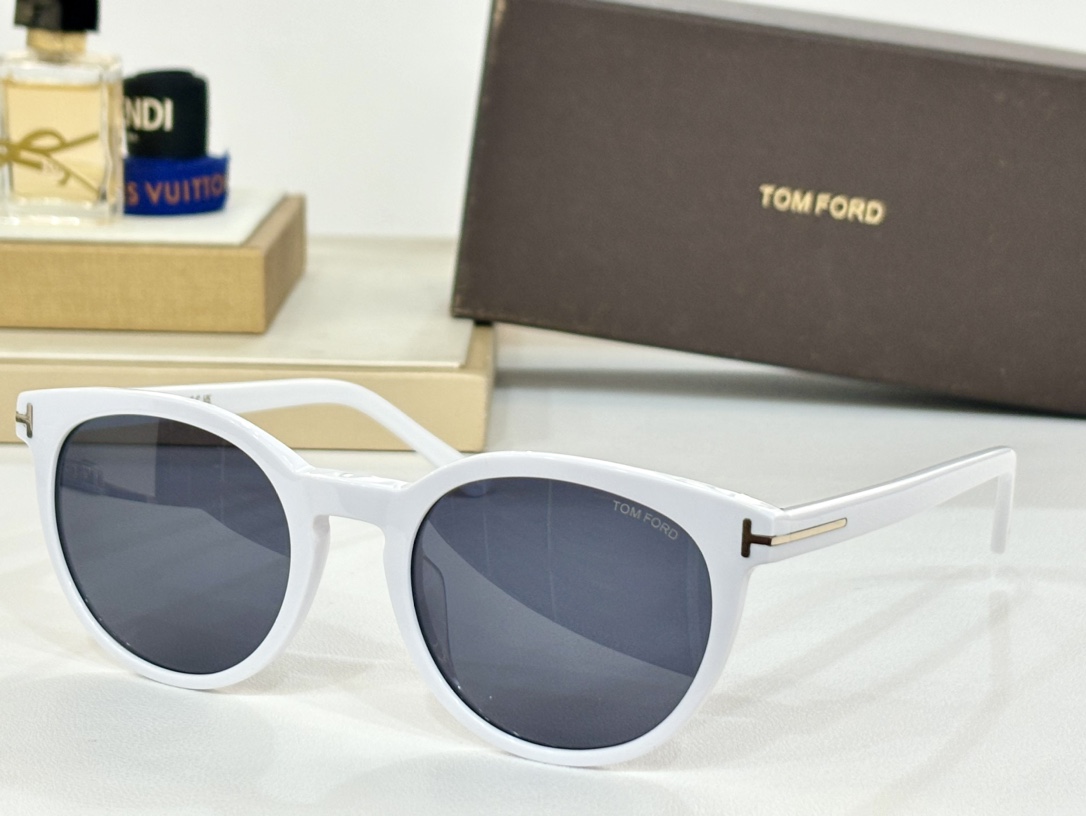 TOMFORDFT1052Size:55-22-140