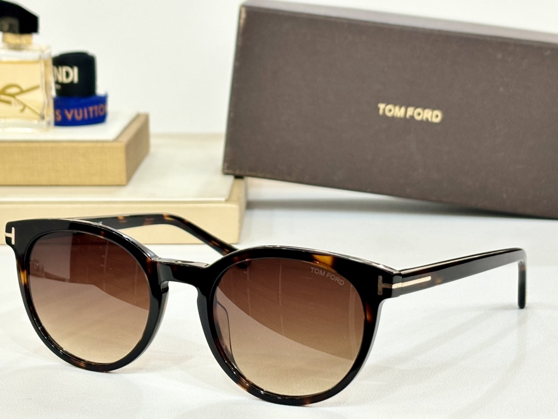 TOMFORDFT1052Size:55-22-140