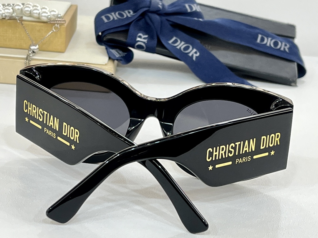 DIOR*DSGTA9UCRSIZE:53-23-142