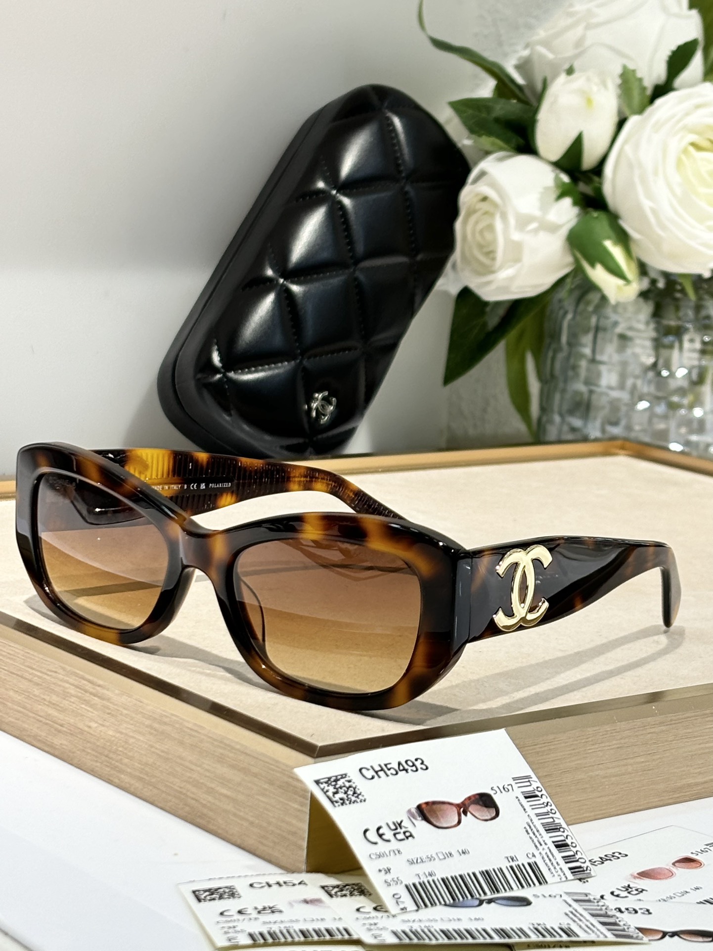  Chane*
Mod：5493-A
Size：55-18-140
不谢幕的双c logo 
