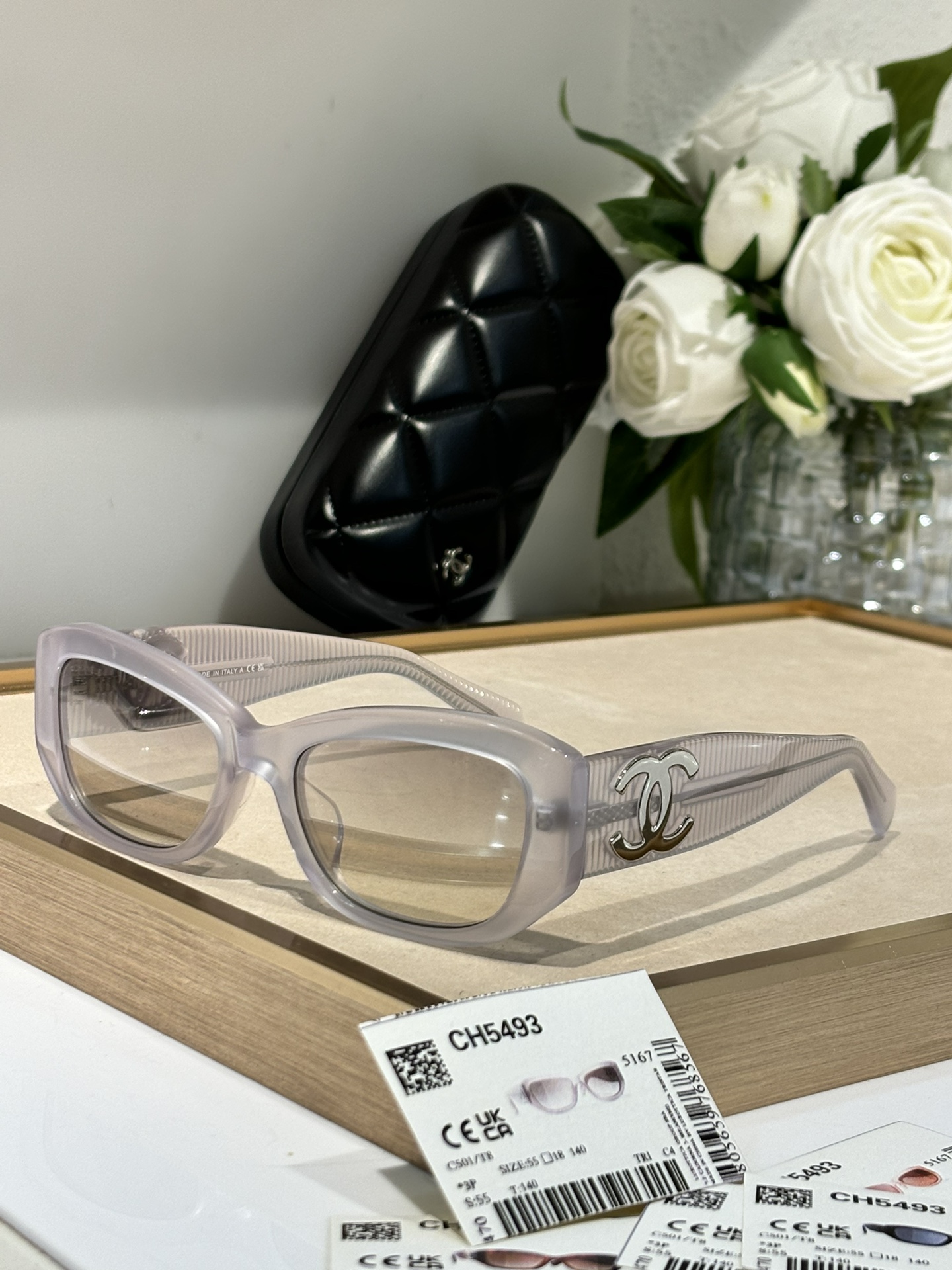  Chane*
Mod：5493-A
Size：55-18-140
不谢幕的双c logo 
