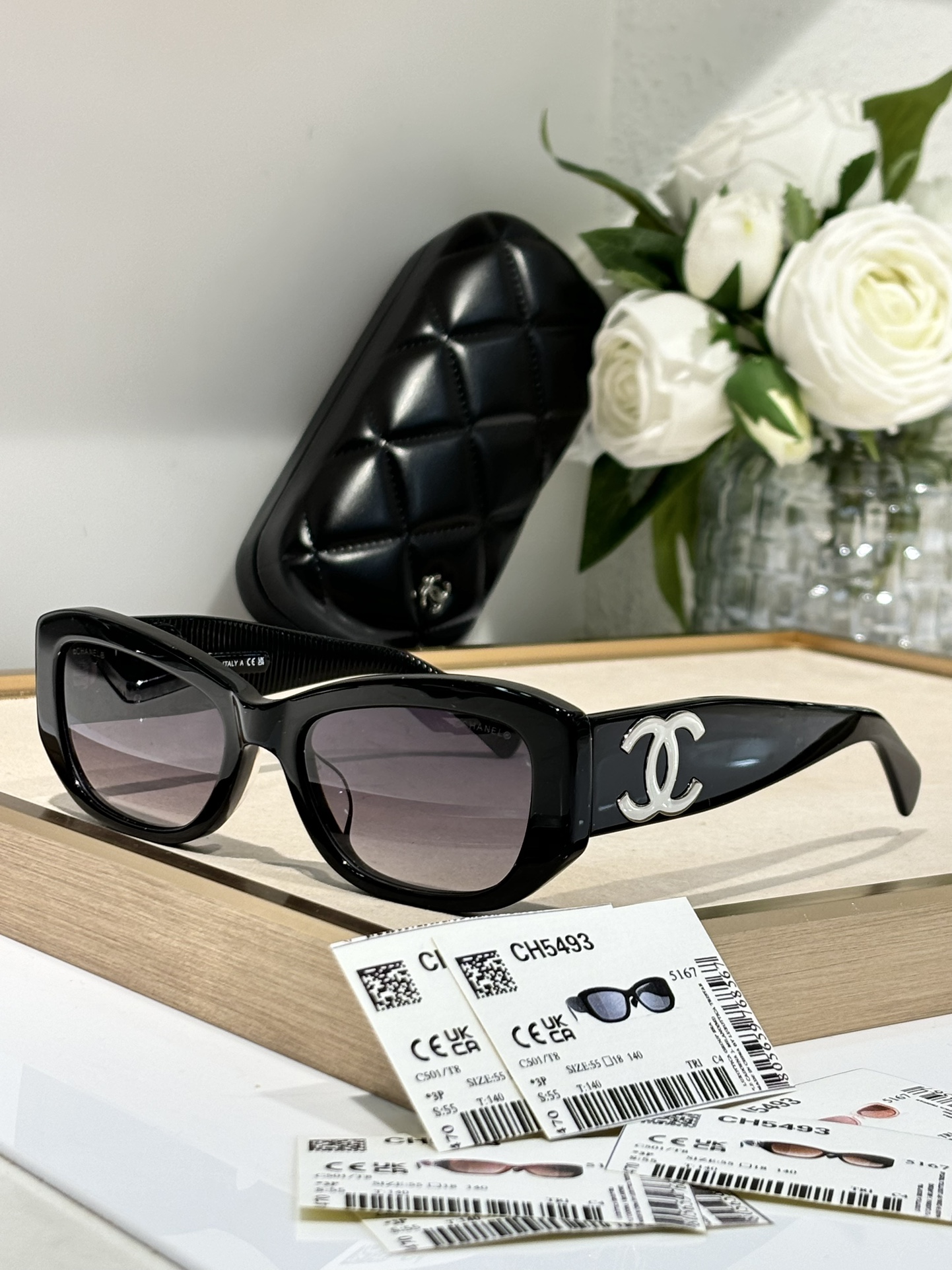  Chane*
Mod：5493-A
Size：55-18-140
不谢幕的双c logo 
