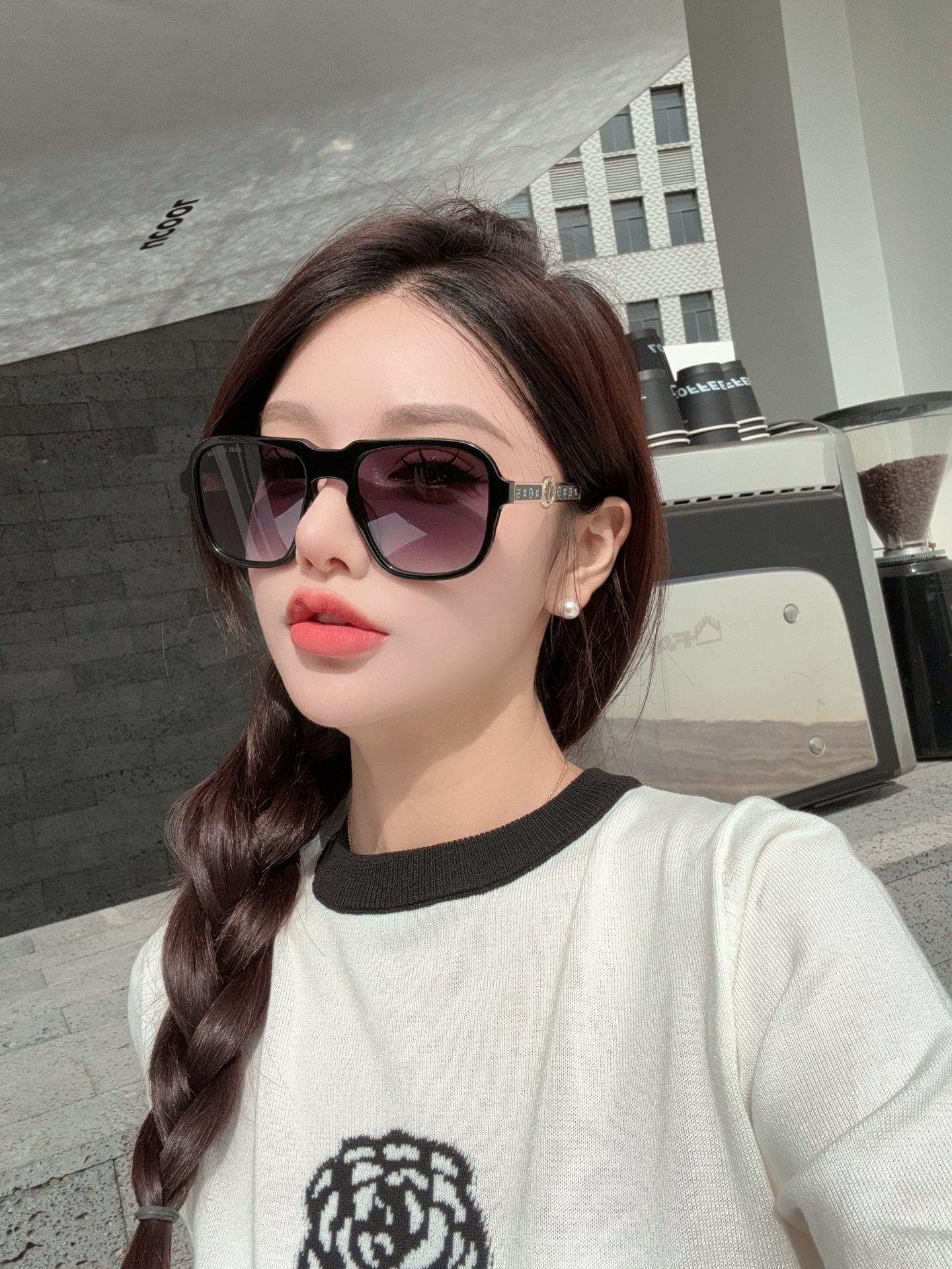  Louis Vuitton 
MODEL：Z0102 
SIZE54-22-145
