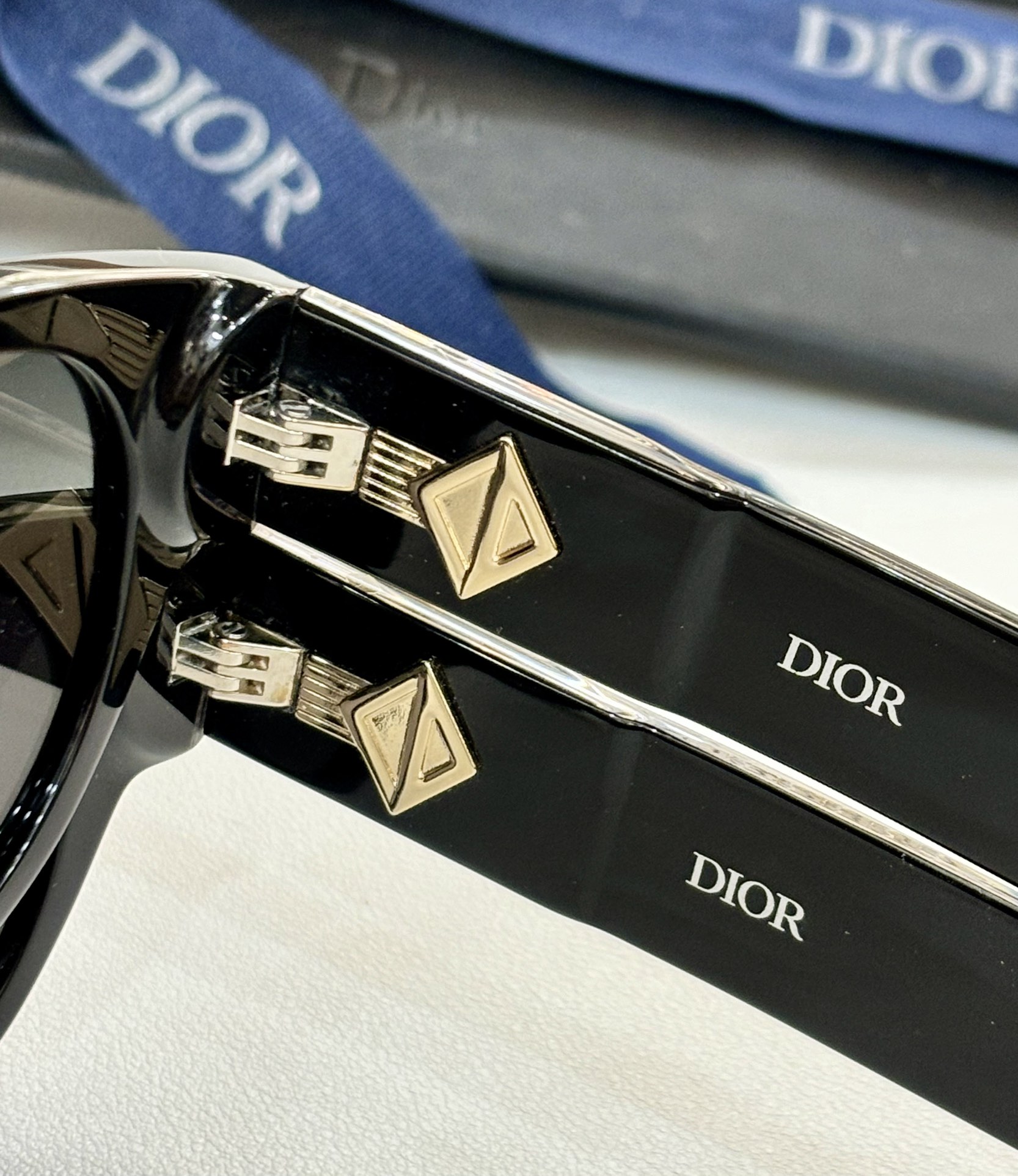 DIO*Mod:CDDIAMONDR2ISIZE49口21-145