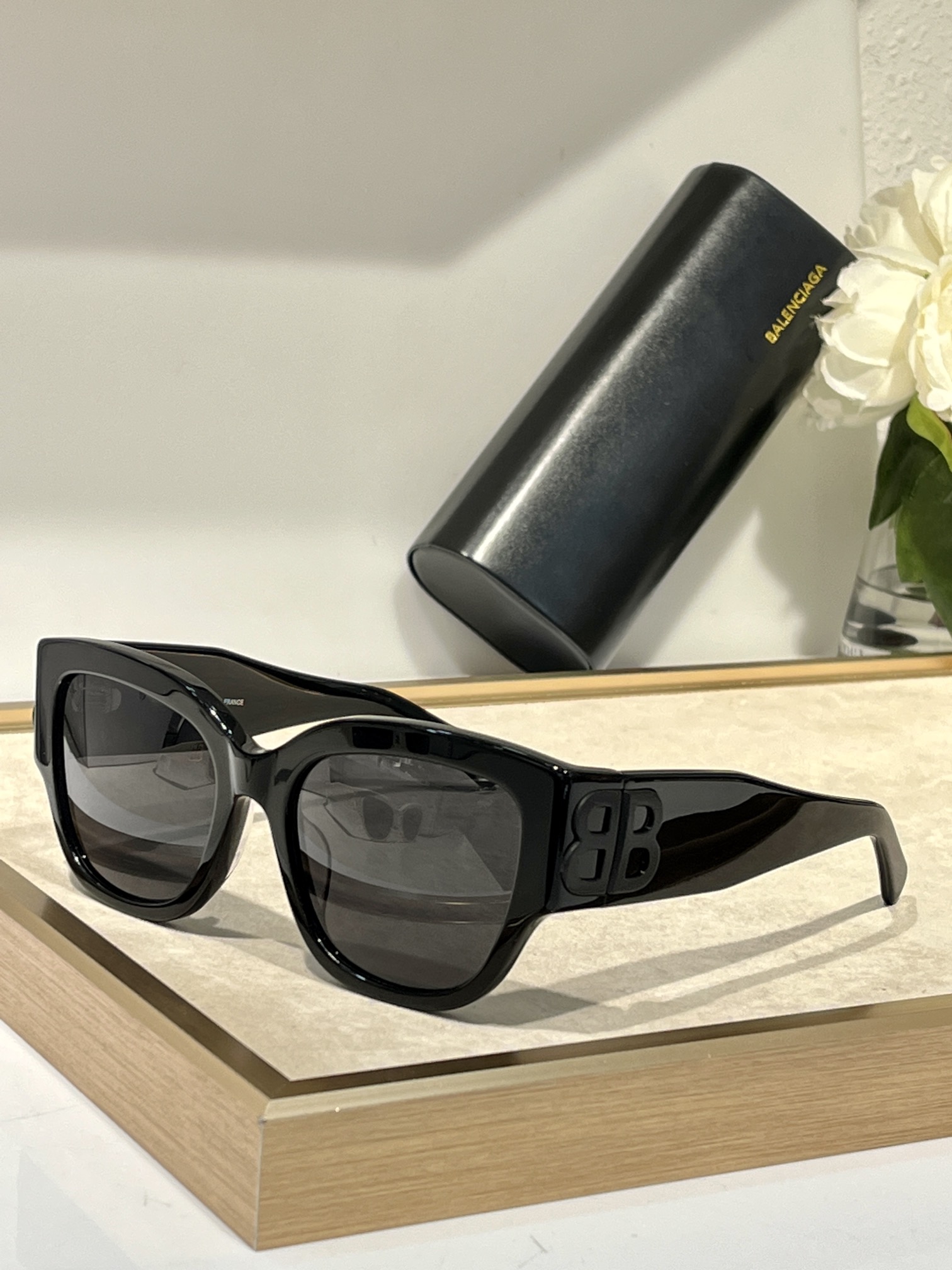  BALENCIAG*
MODEL：BB0323S
SIZE：55口19-135
