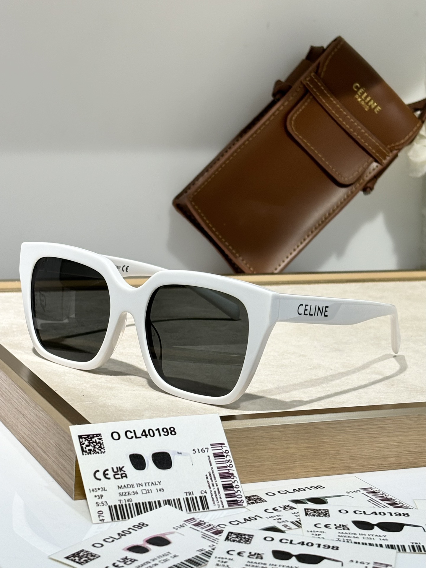 Celine*Mod:CL40198SIZE56口21-145闭眼入传图就卖的热门款冲