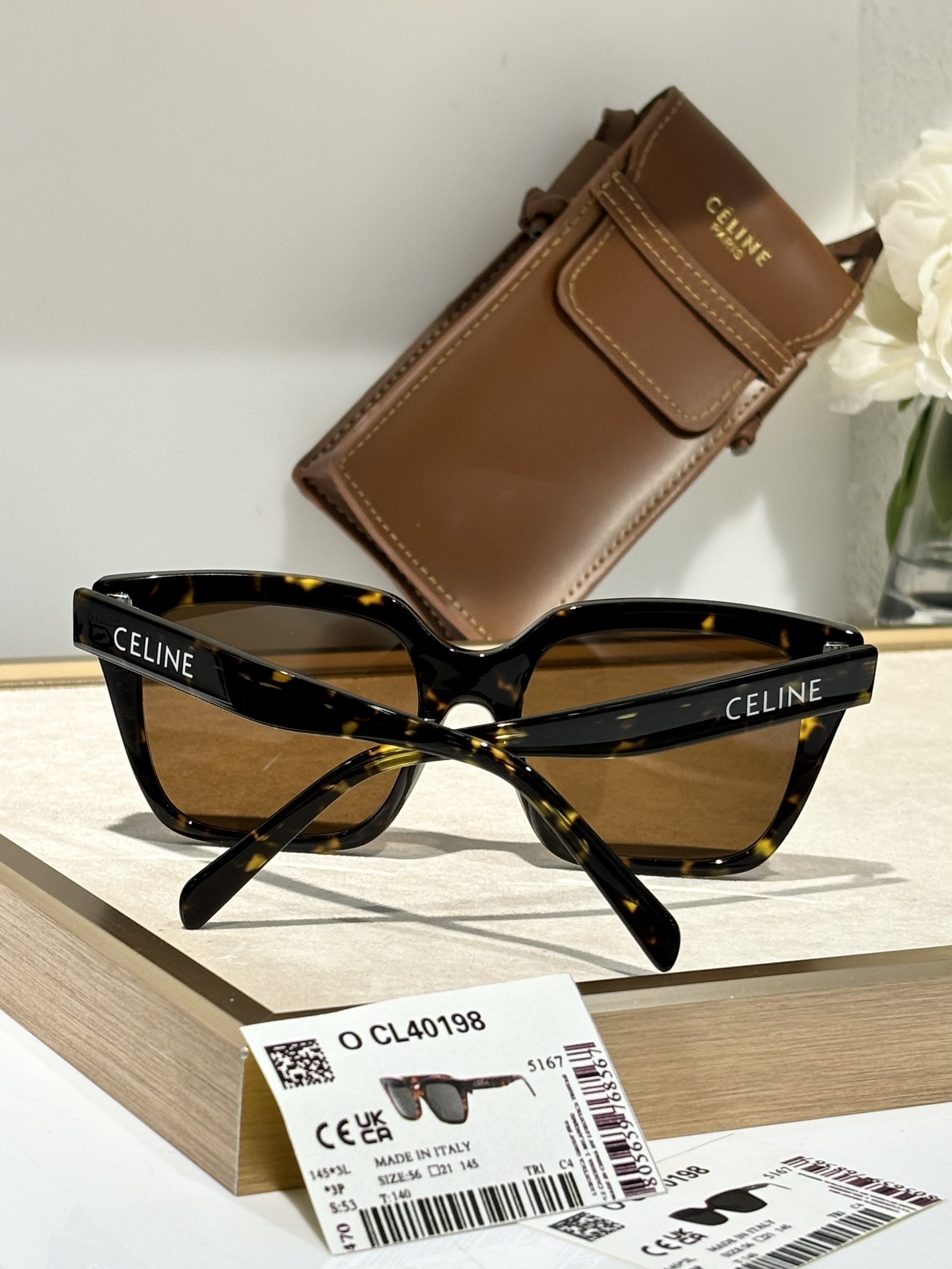 闭眼入传图就卖的热门款冲Celine*Mod:CL40198SIZE56口21-145