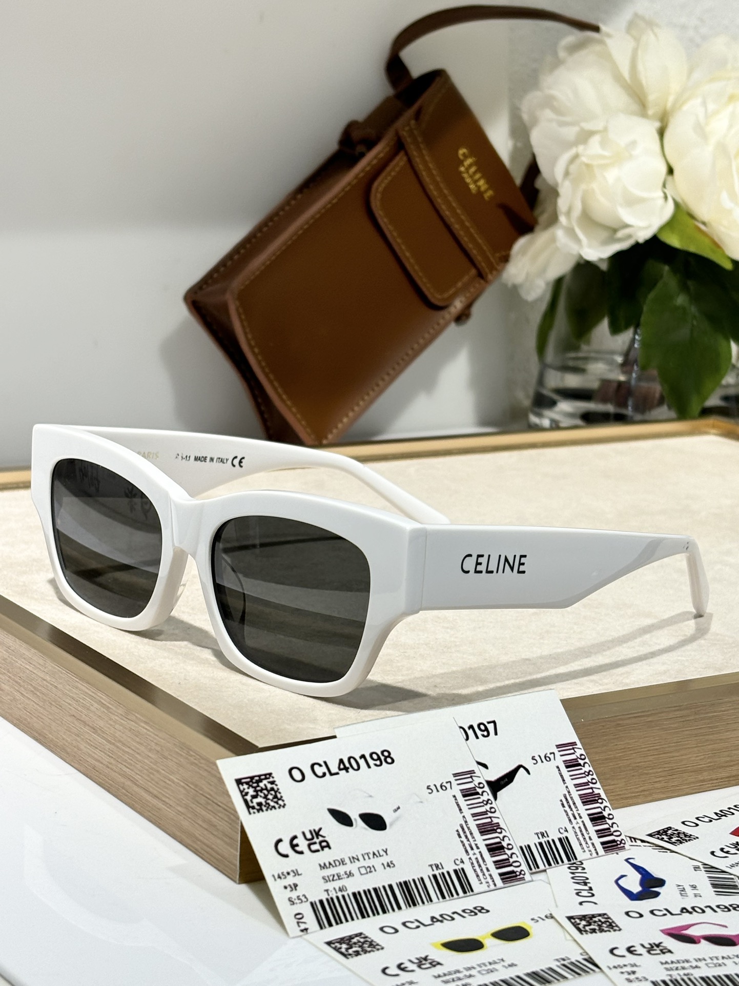 传图就卖的热门款冲Celine*Mod:CL40197SIZE54口18-145