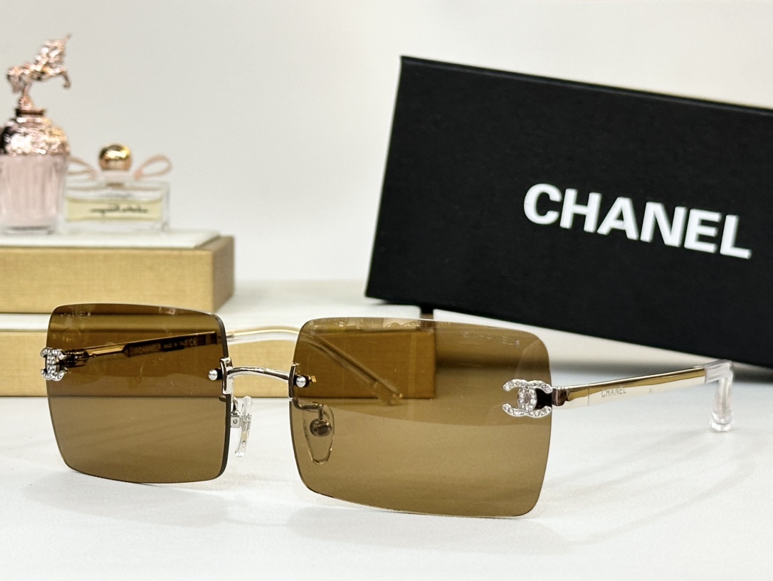 ChanelModCH4218Size57-18-145