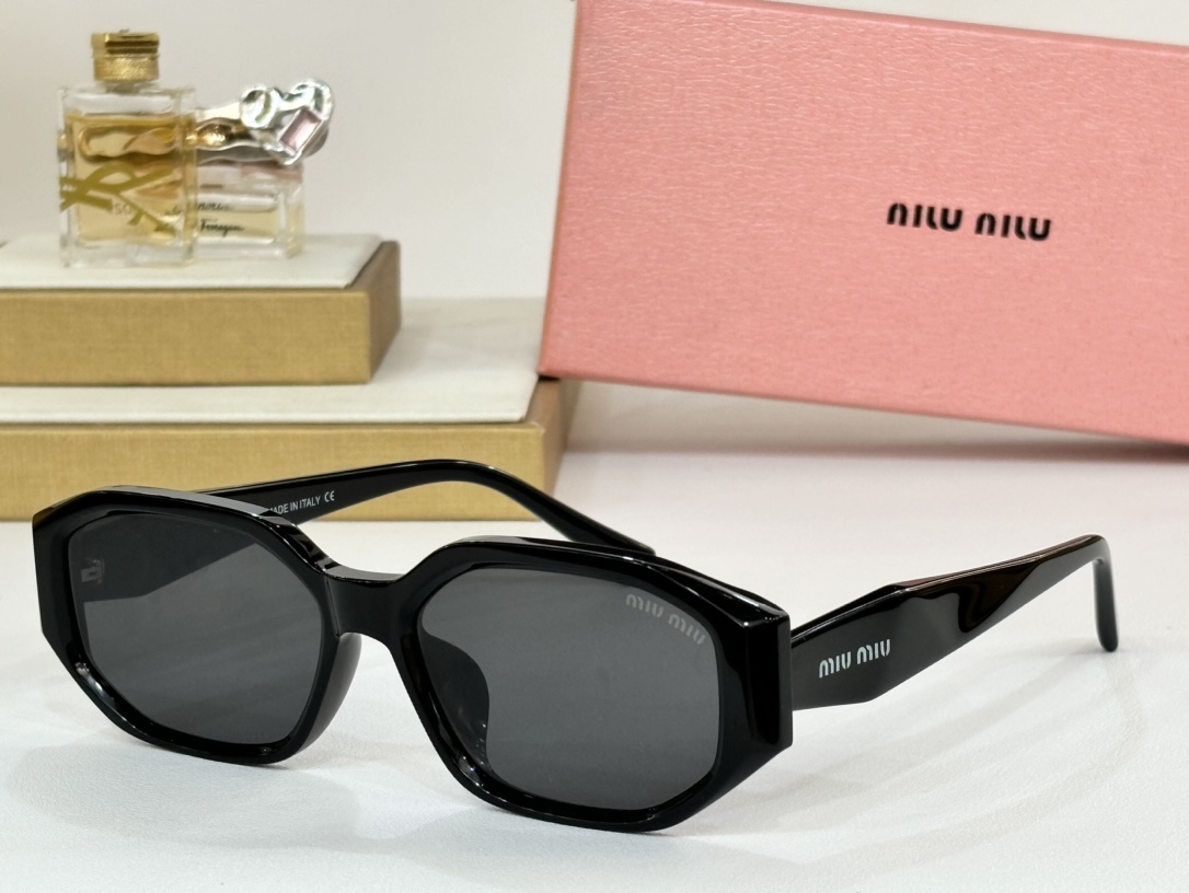 MIUMIUMod:SMU23WSSize:55口17-150