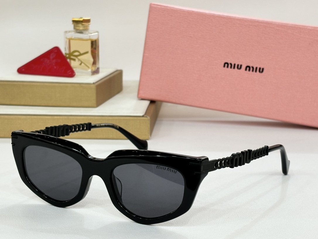 MIUMIUMod:12O50DSize:51口20-145