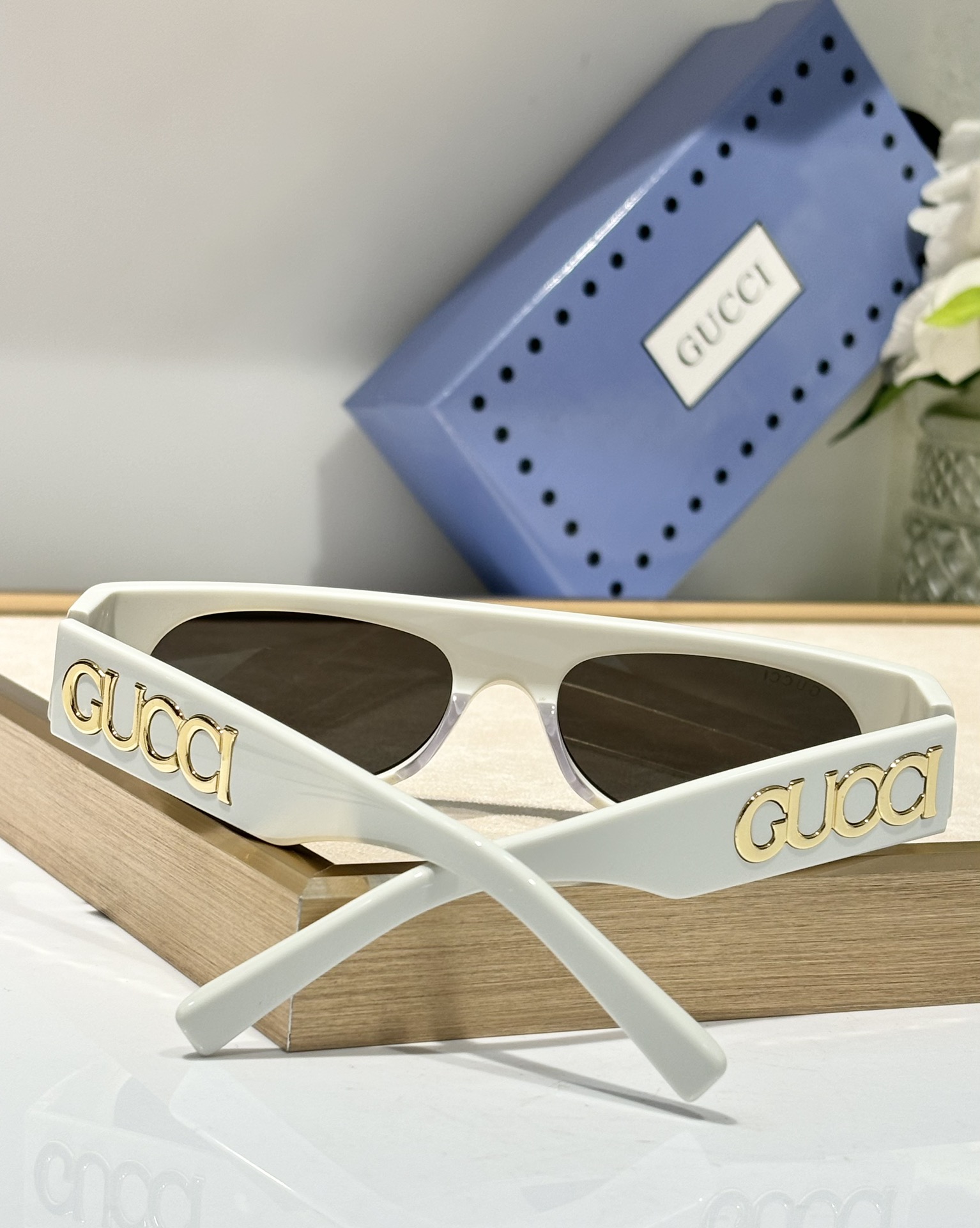  Gucc* 高版本
GG1771S
Size：52-17-140
🔝🔝
