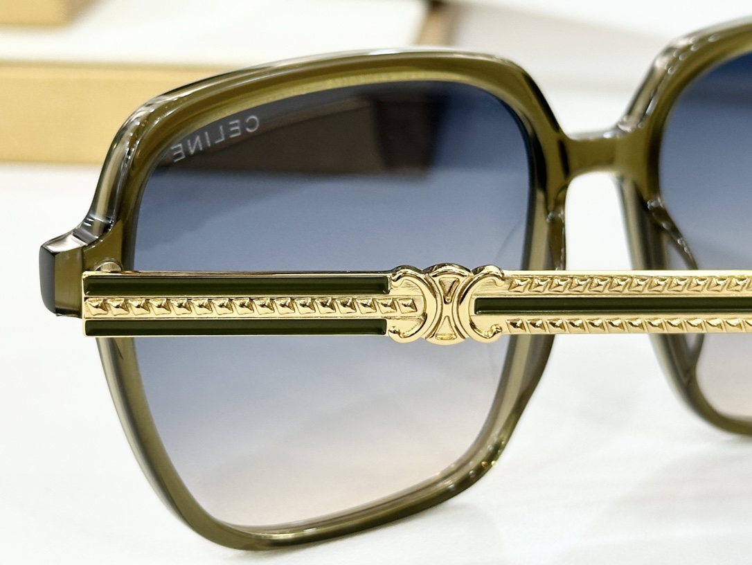  Celine
Mod：CL4011
Size：56-17-145
