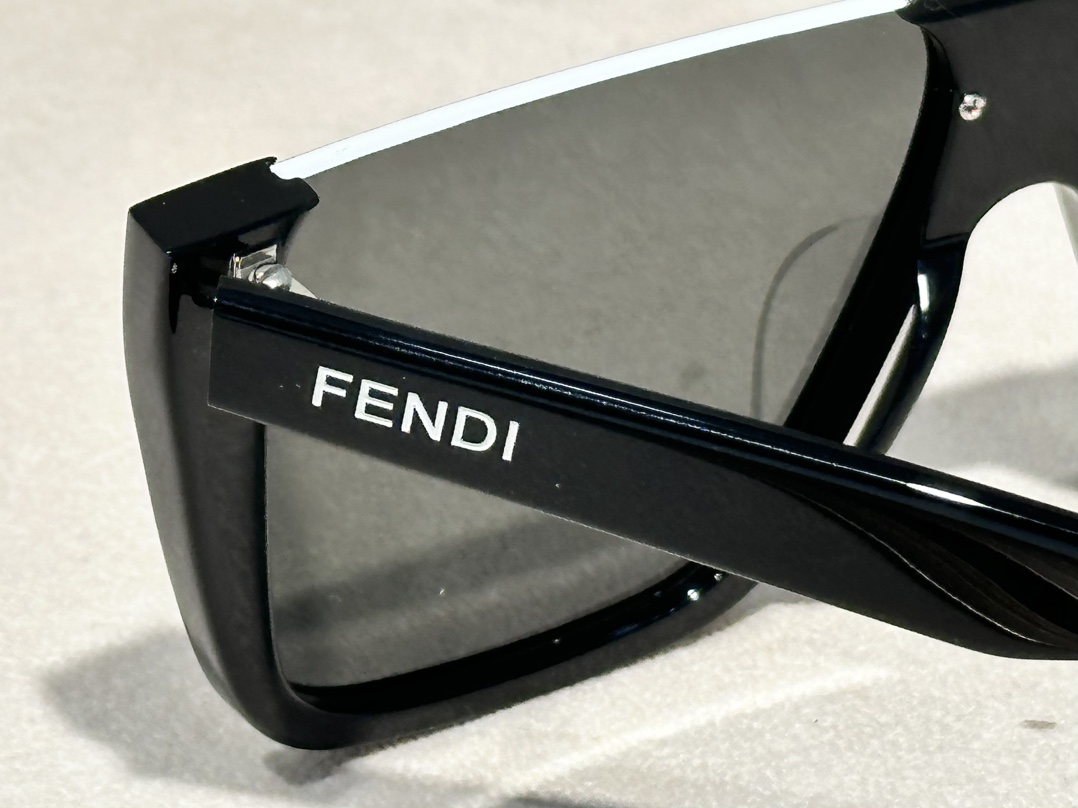 Fendi*FE40136ISize:56-16-145