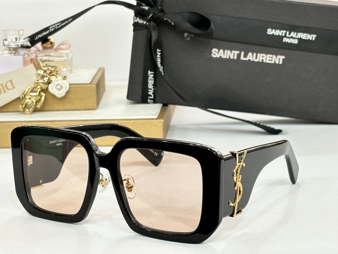 SAINTLAUREN*MODELSLM120SIZE53口19-145