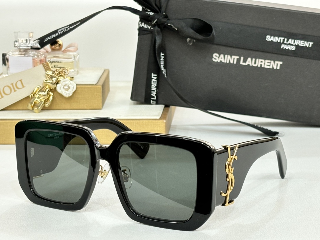 SAINTLAUREN*MODELSLM120SIZE53口19-145