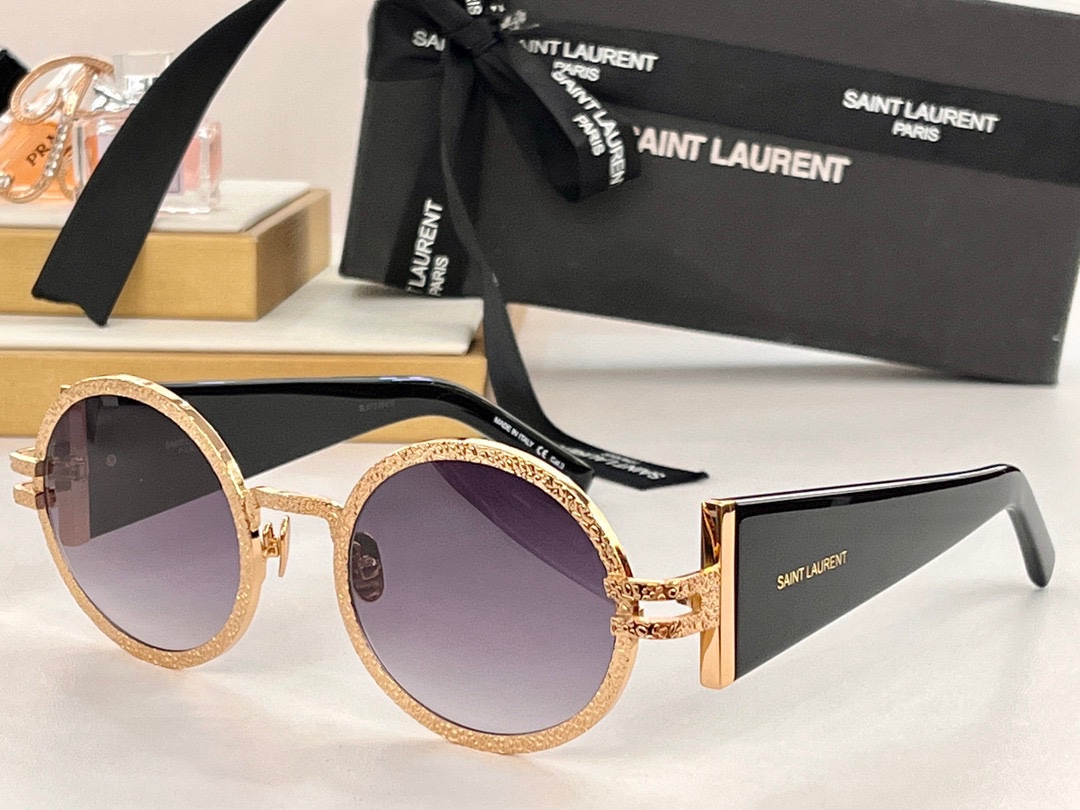  SAINT LAURENT
SLM311
Size51-24-145✔️
