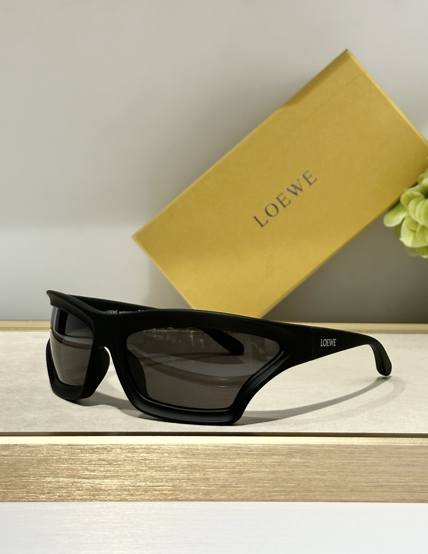 Loew*ModLW40143Size70-17-115