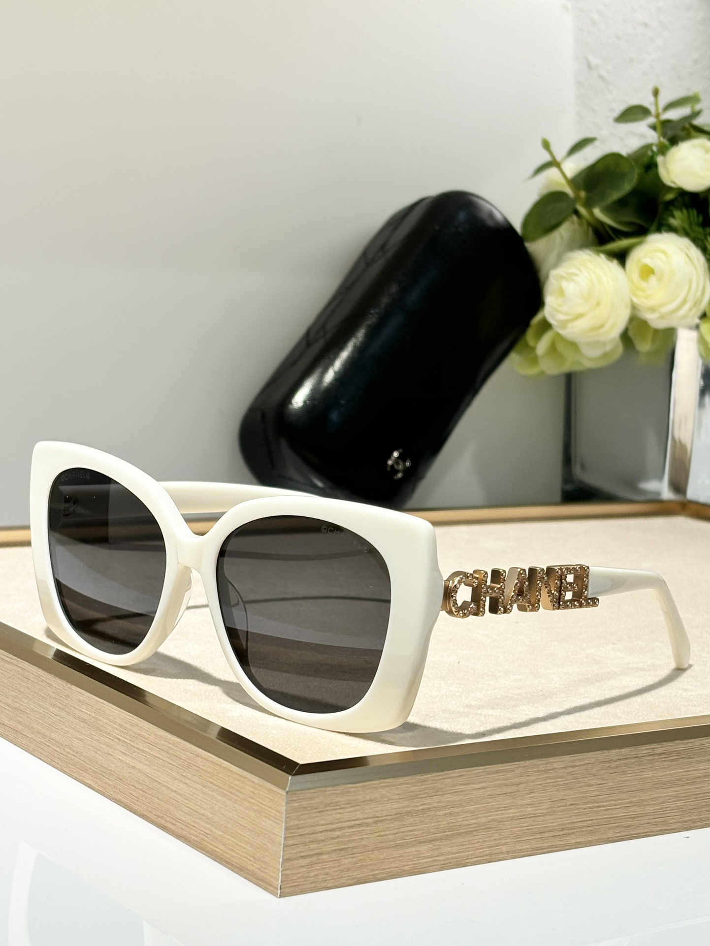  Chanel
Mod：5422B
Size：55-20-145
色号：1026/S4
经典款太火啦


