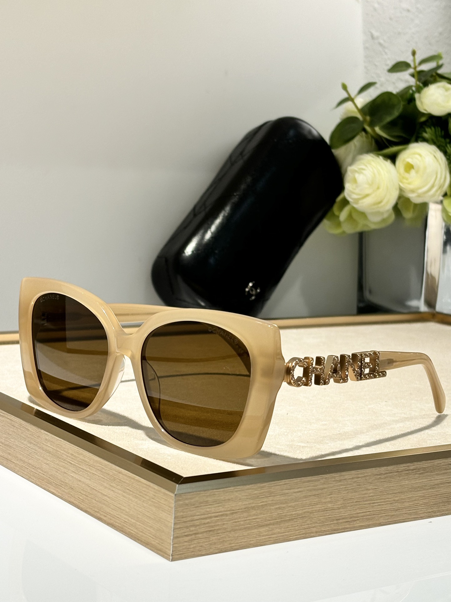  Chanel
Mod：5422B
Size：55-20-145
色号：1026/S4
经典款太火啦

